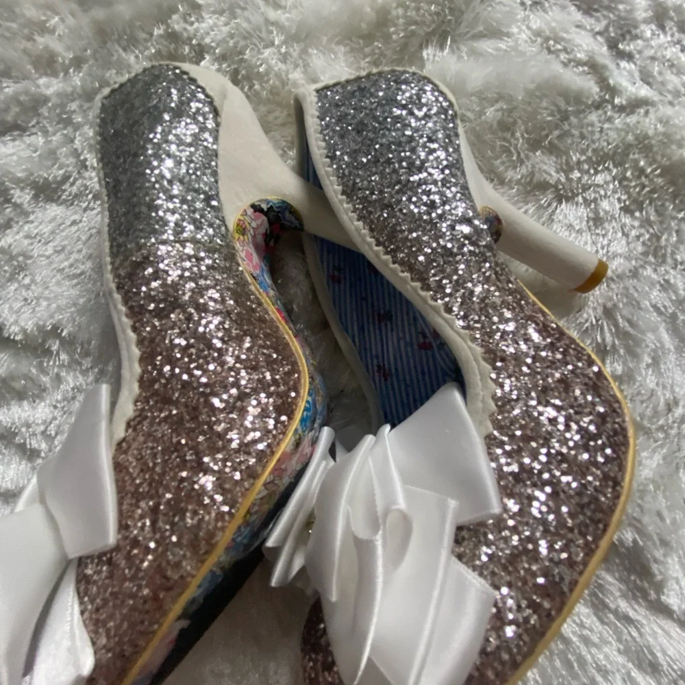 IRREGULAR CHOICE Women’s Ombre Glitter Bow Heels